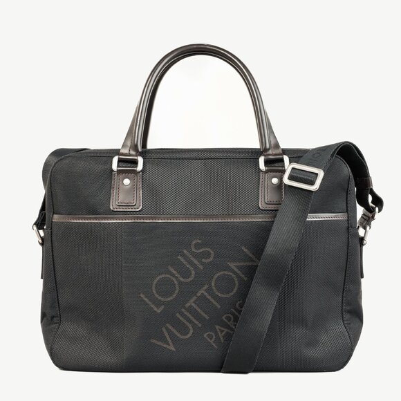 Louis Vuitton Yack Noir Damier Geant Canvas Messenger Bag - Picture 1 of 14